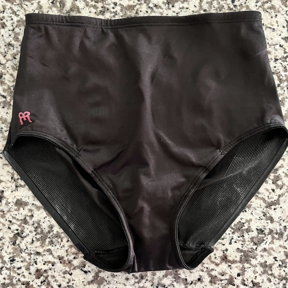 Level 4 shaping briefs.